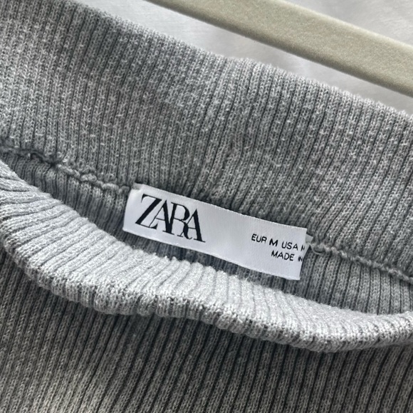 Zara Ribbed Grey Pants - Picture 3 of 3